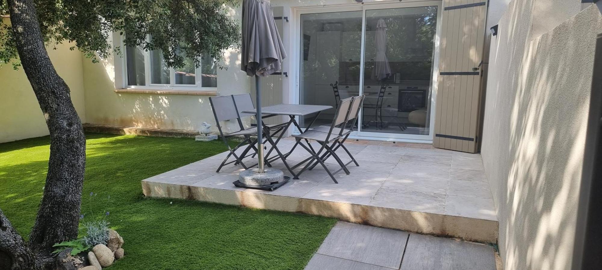 Saint-Esteve-Janson Les Bois De Zola Entre Provence Et Luberon 아파트 호텔 외부 사진